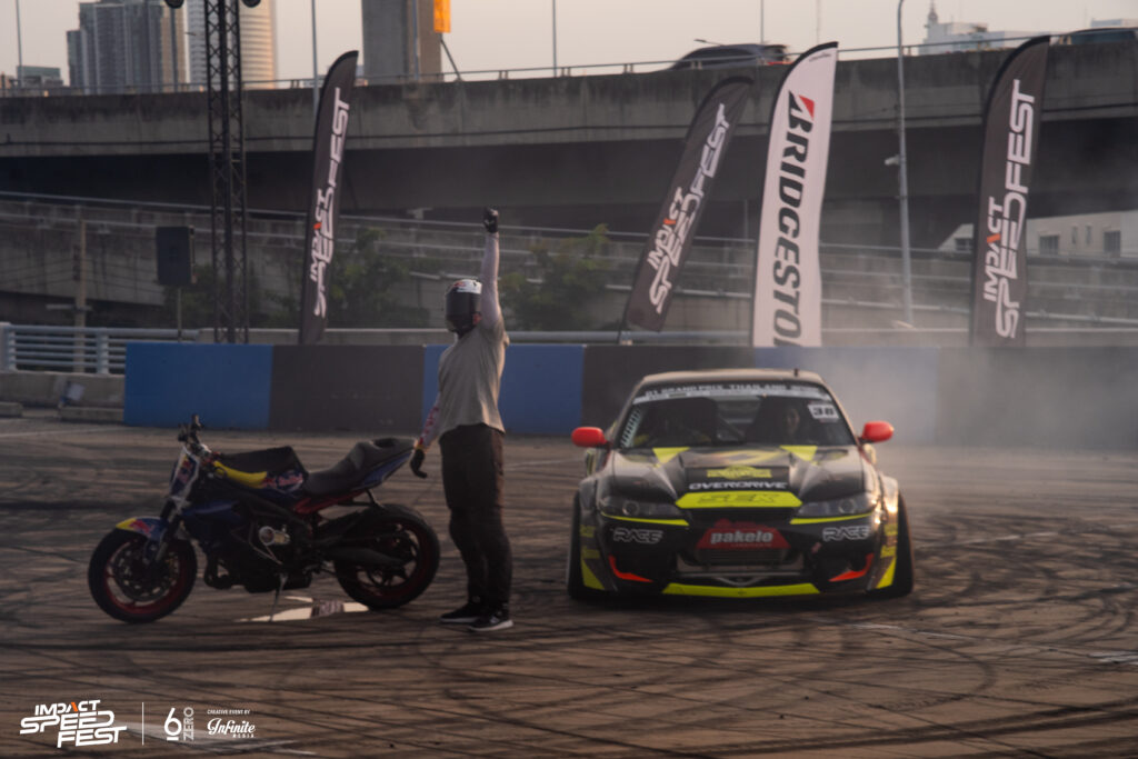 LIVE ACTION & LOADING DRIFT